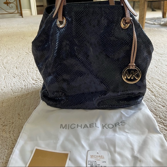 Michael Kors Reptile Print Tote in Blue 💙 - Picture 3 of 7